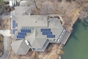 Illinois solar incentives 2026 guide for Chicago homeowners—learn about Illinois Shines, ComEd rebates, and why the 30% federal tax credit is expired.