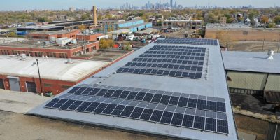 Discover why Illinois businesses are racing to install solar panels. Learn about cost savings, incentives, and sustainability benefits. Contact Windfree Solar today!